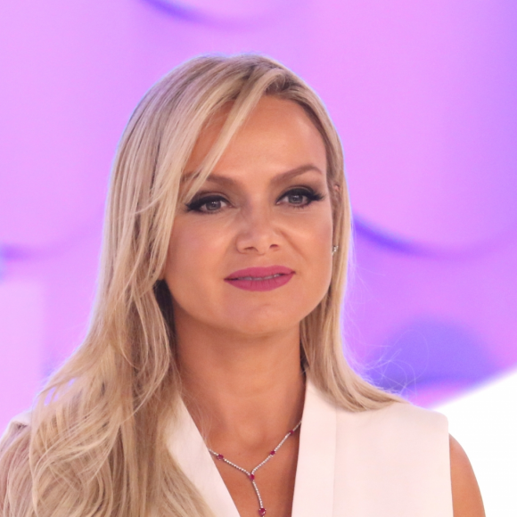 'Eliana segue vice-líder aos domingos à frente do Programa Eliana, no SBT', garante assessoria