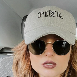 Antes e depois de Larissa Manoela após adotar cabelos curtos