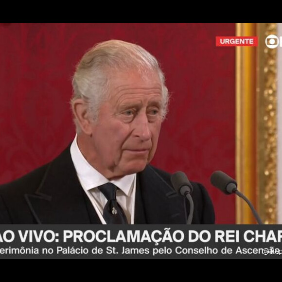 O Rei Charles III já está empossado e já tem feito mudanças na equipe da monarquia britânica