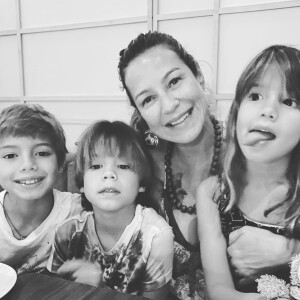Luana Piovani se mostrou assustada ao ver os filhos com Vanessa Lopes