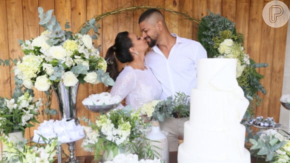 Viviane Araujo e Guilherme Militão estão casados há um ano