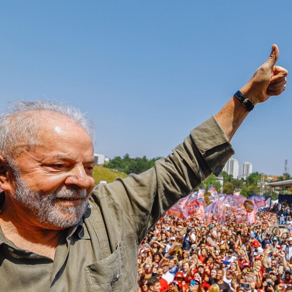 Lula agradeceu apoio de Paolla Oliveira: 'O Brasil é país de um povo alegre, não merece todo esse ódio que estamos vendo. Vamos juntos!'
