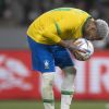 Tite afirmou que Neymar jogará mais uma Copa além da do Catar