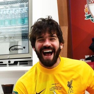 O goleiro Alisson é um dos nomes confirmados