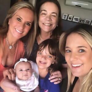 Mãe de Cesar Tralli foi homenageada por Ticiane Pinheiro