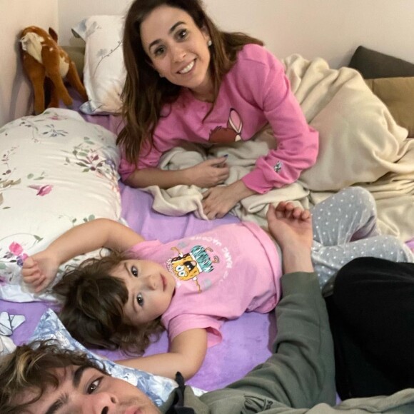 Clara Maria é a única filha de Tatá Werneck e Rafael Vitti