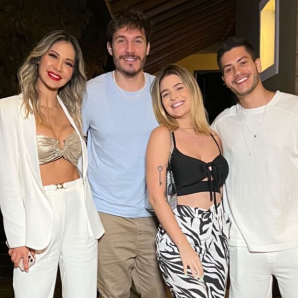 Arthur Aguiar e Maíra Cardi receberam Elizer e Viih Tube em festa luxuosa da filha