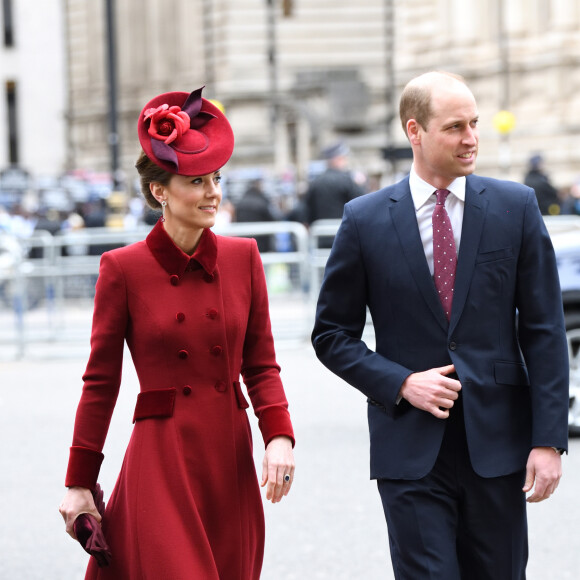 Príncipe William e Kate Middleton se mudaram logo após as férias de verão. 'Um movimento significativo e bastante ousado', destacou especialista real