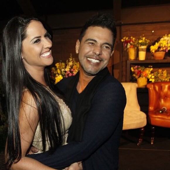 Zezé Di Camargo é noivo da influenciadora Graciele Lacerda