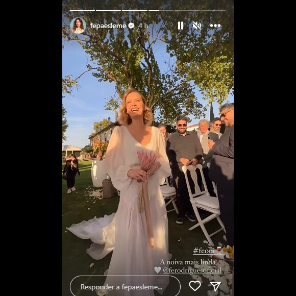 Casamento de Fernanda Rodrigues e Raoni Carneiro aconteceu durante o pôr do sol