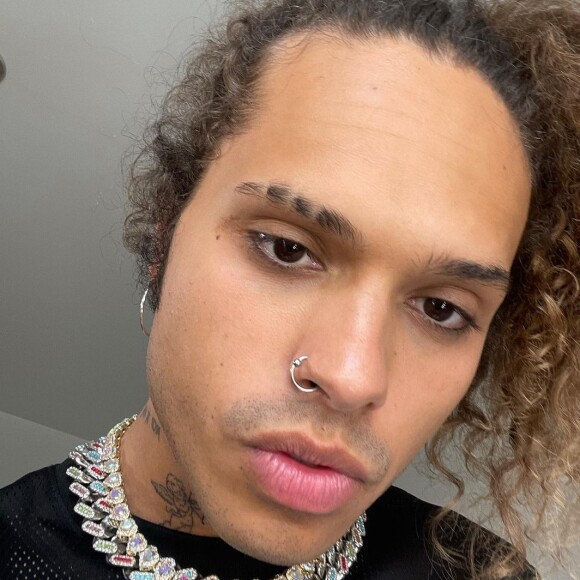 Vitão lamentou que as pessoas se preocupem tanto com isso