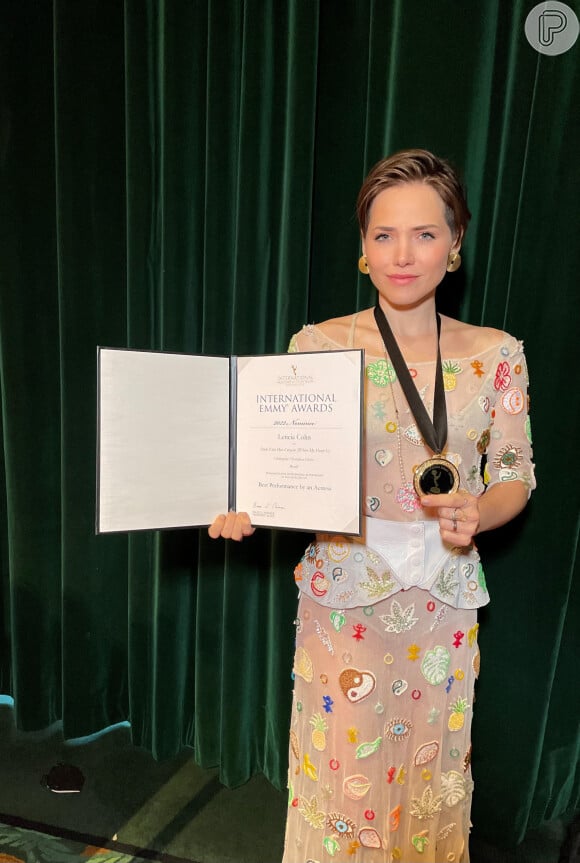 Leticia Colin foi indicada ao Emmy 2022: a cerimônia aconteceu em NY e a atriz viajou para os EUA