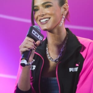 Na CCXP, Bruna Marquezine também comentou a ansiedade pela estreia de 'Besouro Azul'