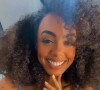Talita da novela 'Travessia', Dandara Mariana exibe o cabelo natural em postagem em rede social