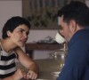 Leonor (Vanessa Giácomo) questiona Moretti (Rodrigo Lombardi) na novela 'Travessia': 'Você veio aqui pra me dizer isso? Que eu não vou trabalhar com o Guerra (Humberto Martins)?'