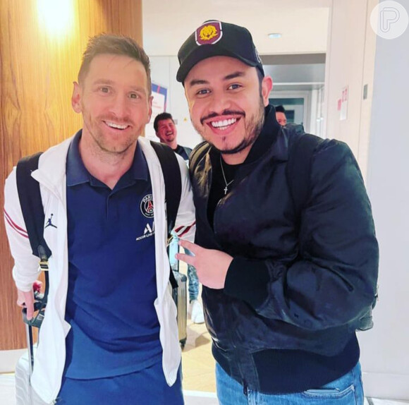 Mandarrari, CEO da plataforma de apostas Lance 365, com o jogador da Argentina Lionel Messi