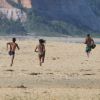 Naomi Campbell saiu correndo pelas areias de Trancoso atrás do fotógrafo