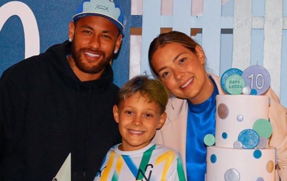 Neymar: filho do jogador com Carol Dantas faz vaquinha para comprar presente  de Natal e divide web - Purepeople