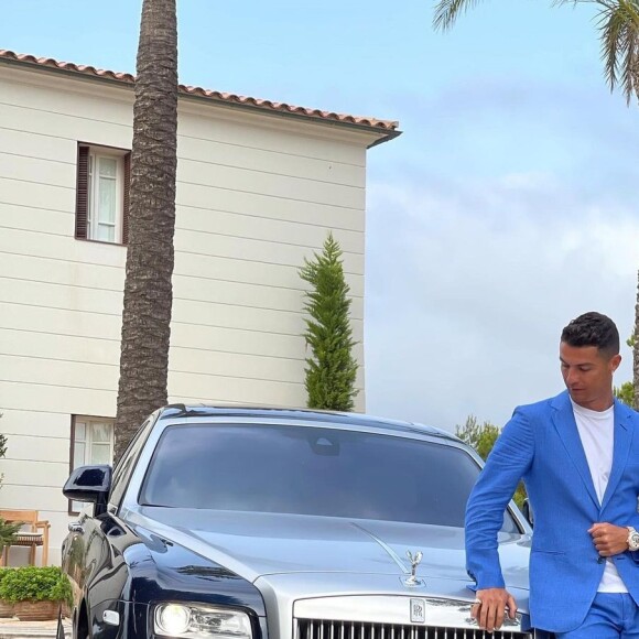 Cristiano Ronaldo já confessou dar uma mesada à Georgina Rodríguez