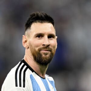 Camisa 10 da Seleção Argentina, Messi prestou homenagem a Pelé no Instagram