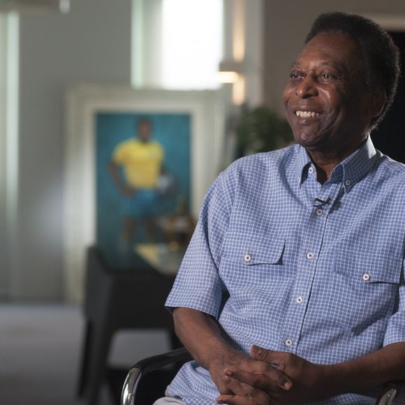 Pelé apareceu em diferentes fotos postadas por Messi na homenagem feita pelo craque argentino