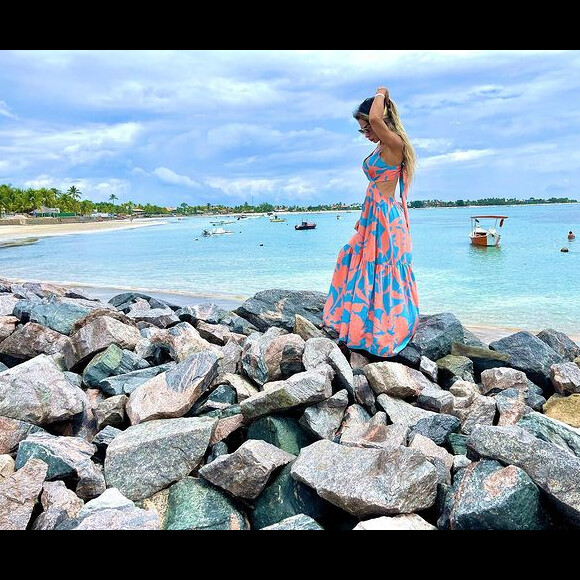 Maíra Cardi fez votos de feliz 2023 aos seguidores: 'Estou pronta para finalmente ser feliz e viver todos os meus sonhos mais improváveis. Feliz ano novo, feliz vida nova'