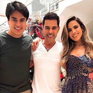 Wanessa Camargo em foto com o pai Zezé Di Camargo, e o irmão, Igor Camargo