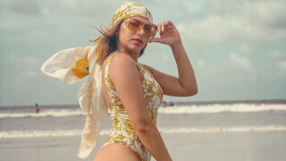 Moda praia 2023: influenciadora indica tendências que estão bombando no verão. Arrase nos looks!