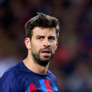 Piqué vem sendo alvo de muitas alfinetadas de Shakira após o divórcio