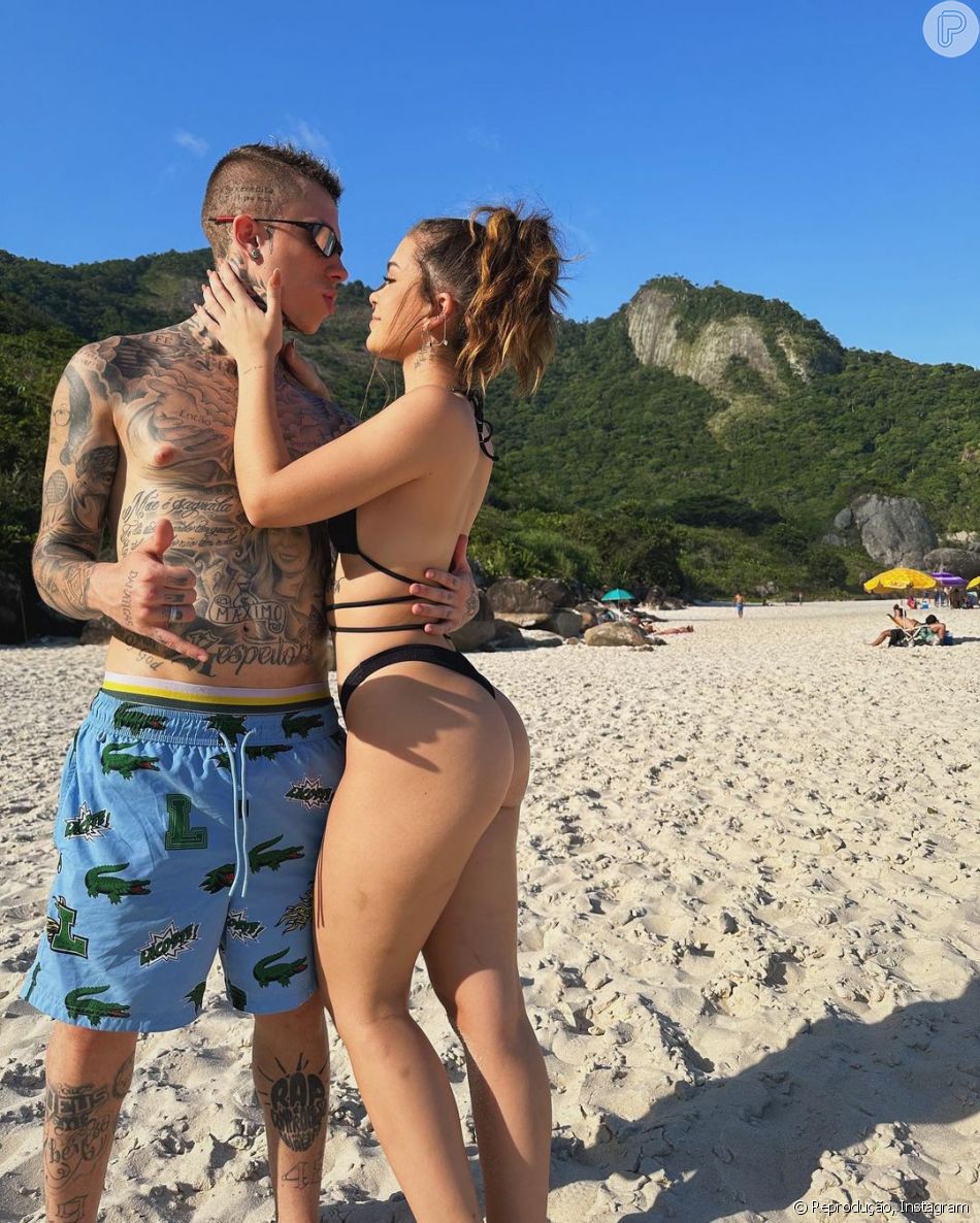 Mel Maia e MC Daniel receberam diversos elogios dos fãs por fotos na praia