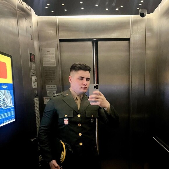 Agora, Lucas anunciou sua saída do exército