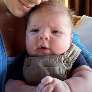 Sabrina Petraglia contou que uma janela de vidro caiu por cima do berço do filho Léo