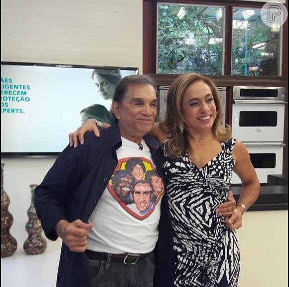 Dedé Santana é ator, humorista, apresentador, diretor e um dos ícones da TV brasileira