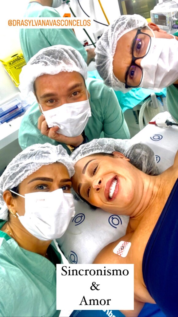 Claudia Raia deu à luz através de uma cesárea