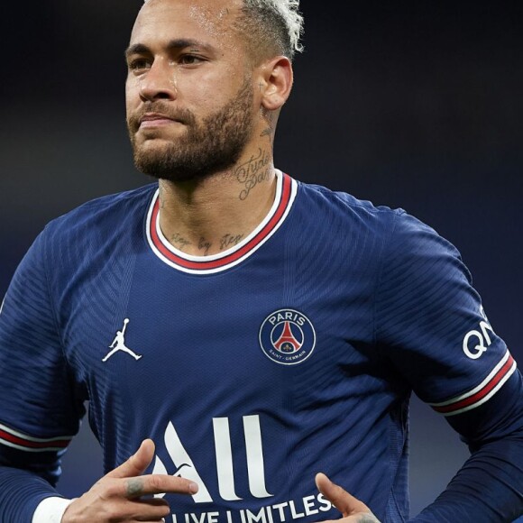Neymar vive momento delicado no PSG