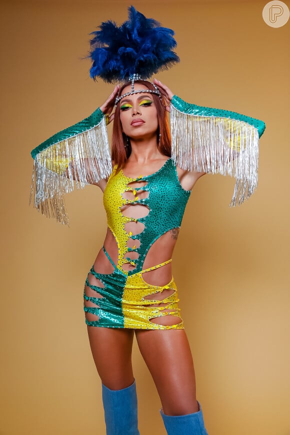 No Carnaval, Anitta também quis valorizar as mulheres comuns que têm batalhas cotidianas
