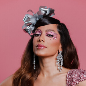 O look de Maria Baderna foi outro queridinho da stylist de Anitta no Carnaval