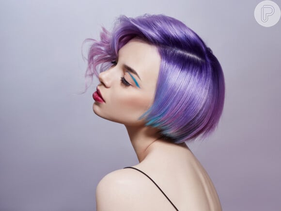 As mulheres passaram a se expressar através das cores exóticas dos cabelos