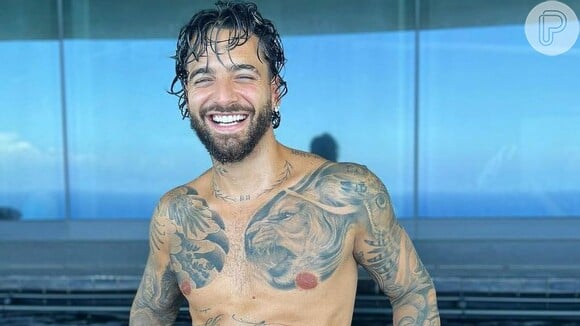 Maluma deixou os seguidores ba-ban-do com nudes na piscina