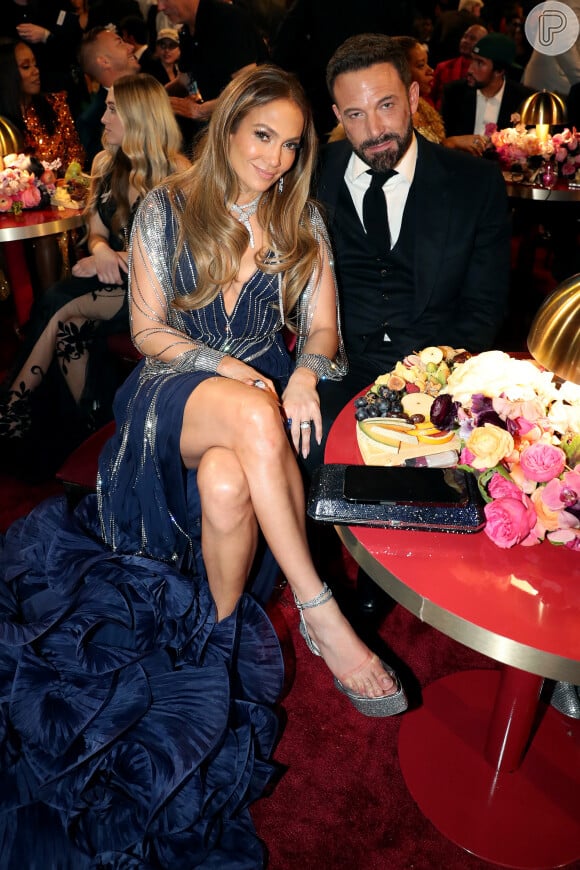 Jennifer Lopez e Ben Affleck reataram a relação em 2021 depois de um relacionamento muito comentado pela mídia no começo dos anos 2000