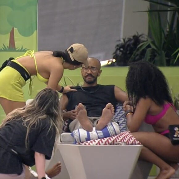 BBB 23: Ricardo foi consolada pelas amigas após derrota na Prova do Líder