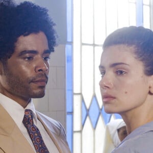 Marê (Camila Queiroz) e Orlando (Diogo Almeida) se beijam e ela resolve dar outra chance ao médico, na novela 'Amor Perfeito'