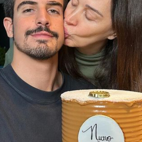 Apelido de Enzo Celulari em foto com a mãe, Claudia Raia, chamou atenção: 'Nuno'
