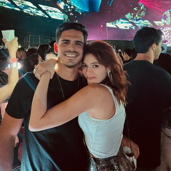 Ana Clara usou o Instagram para assumir o namoro com Bruno Tumolli