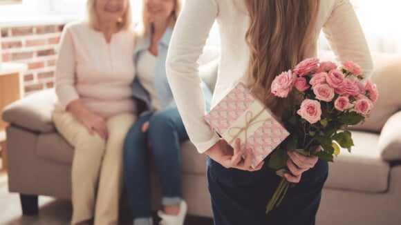 Dia das Mães: esses presentes vão agradar sua mãe e seu bolso! Perfume, chocolate e mais itens por menos de R$100