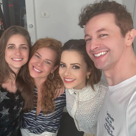 Fernanda Souza conferiu musical de Lucas Lima com a namorada, Eduarda Porto