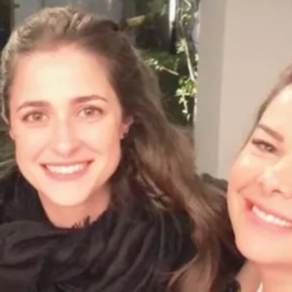 Antes de formarem um casal, Fernanda Souza e Eduarda Porto já eram amigas