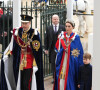 Na coroação de Rei Charles III, Kate Middleton atraiu holofotes por visual elegante