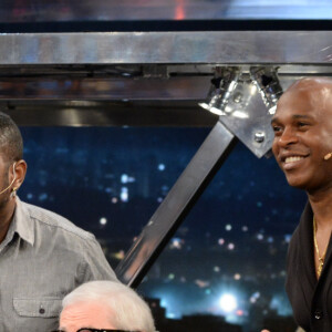 Anderson Leonardo e o grupo Molejo em 2014 no 'Programa do Jô'