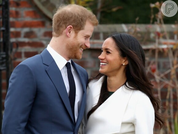 'Harry e Meghan estavam dispostos a tirar fotos quando saíssem do evento, esse não era o problema, mas foram perseguidos a partir desse ponto', diz fonte do Page Six